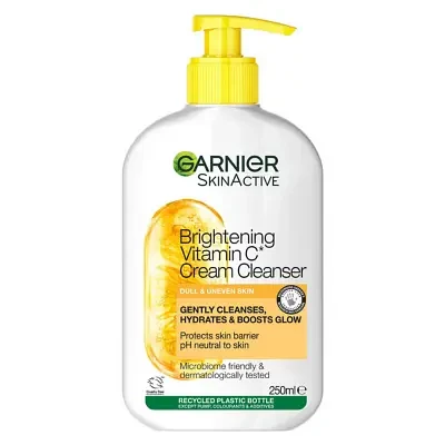 Garnier Skin Active Vitamin C Brightening Cream Cleanser 250ml